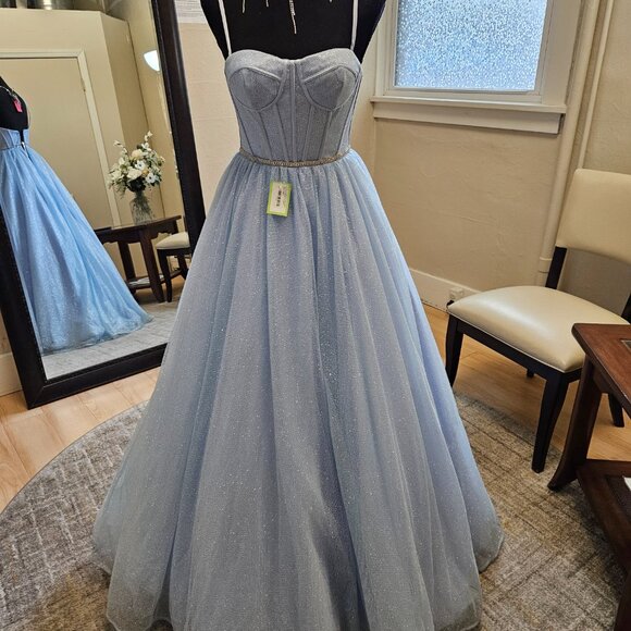 Size 0 light blue sparkle prom dress with corset look top and full ballgown - Picture 6 of 11